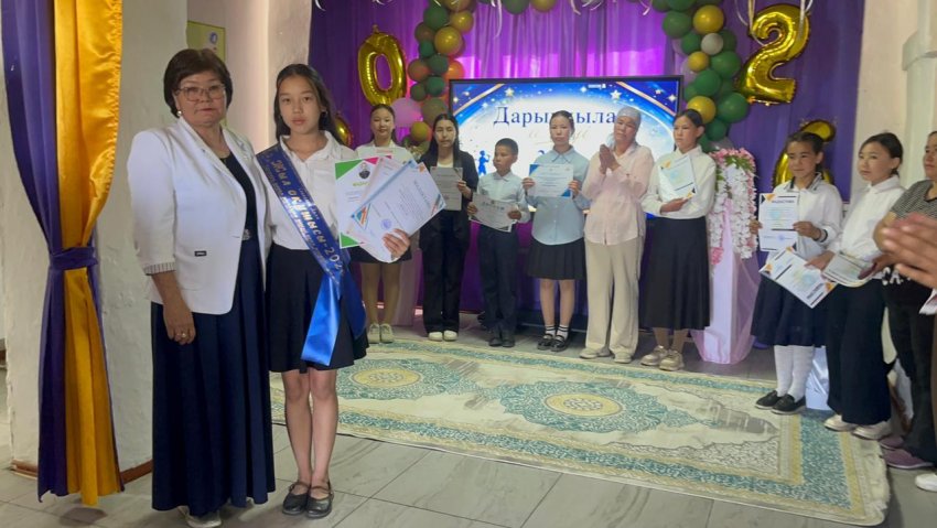 Дарындылар шеруі
